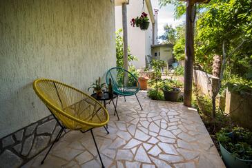 Apartments with parking space Krk - 5423