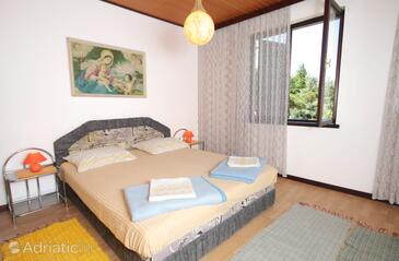 Apartmaji s parkingom Baška, Krk - 5430