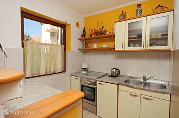 Apartmaji s parkingom Baška, Krk - 5443