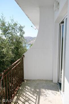 Apartmanok és szobák parkolóhellyel Stara Baska, Krk - 5447