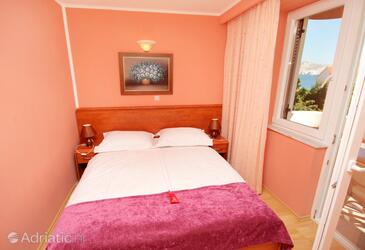 Apartments and rooms by the sea Baška, Krk - 5454