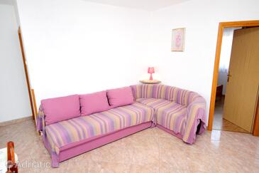 Apartments with parking space Malinska, Krk - 5457