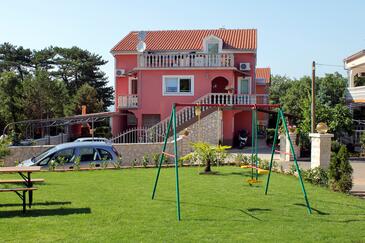 Apartments with outdoor spaces Malinska, Kvarner