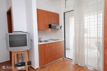 Lejlighedens parkeringsplads Njivice, Krk - 5458