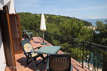 Ferienwohnungen am Meer mit Pool Vrbnik, Krk - 5459