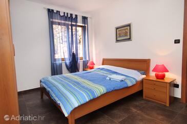 Apartamenty nad morzem z basenem Vrbnik, Krk - 5459