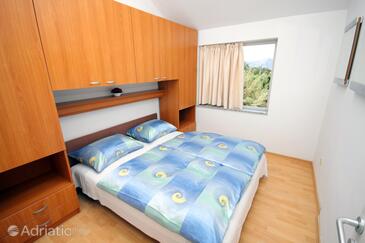 Apartmaji za družine z otroki Brzac (Krk) - 5462