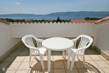 Apartmanok parkolóhellyel Pinezici, Krk - 5465