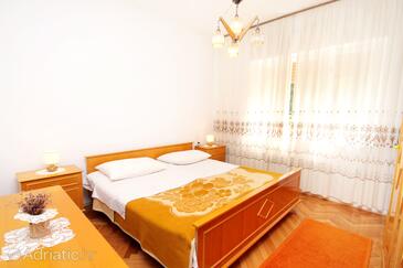 Apartamenty z parkingiem Punat, Krk - 5468