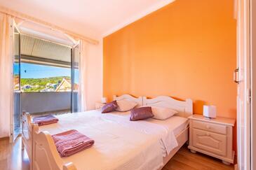 Apartmani i sobe uz more Zavalatica, Korcula - 547