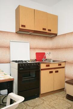 Apartments Njivice, Kvarner