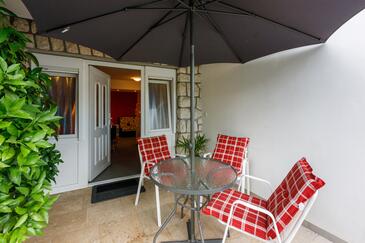 Apartments with parking space Crikvenica - 5478