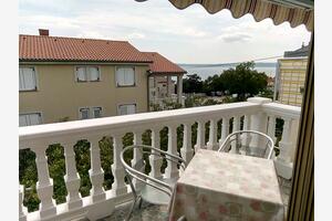 Dvoupokojový apartmán Novi Vinodolski (A-5482-c)