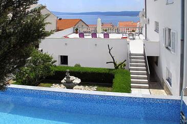 Apartmaji z bazenom za družine z otroci Crikvenica - 5489 Adriatic.hr