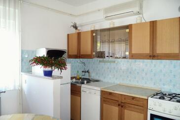 Apartments with parking space Selce, Crikvenica - 5495
