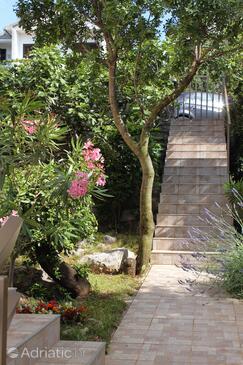 Apartments with parking space Klenovica, Novi Vinodolski - 5504