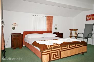 Holiday apartments Jadranovo, Crikvenica - 5507