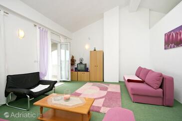 Holiday apartments Jadranovo, Crikvenica - 5507