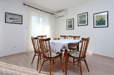 Apartamentos con parking Smrika, Kraljevica - 5508