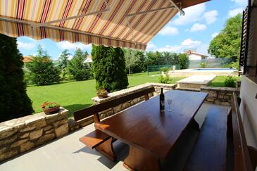 Family-friendly apartments with swimming pool Štrmac (Labin) - 5527
