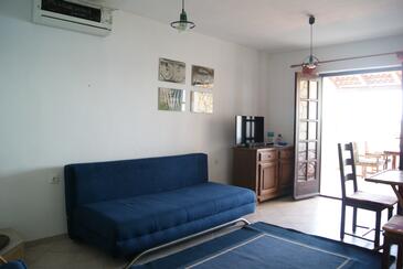 Apartmani uz more Zavala, Hvar - 553