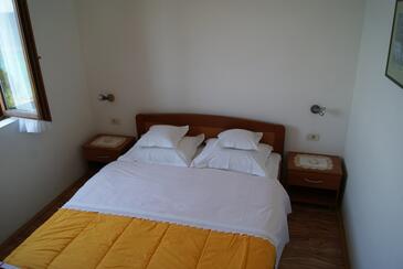 Apartments by the sea Zavala, Hvar - 553