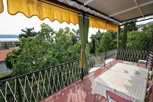 2-Zimmer-Ferienwohnung Selce 2-Zimmer-Ferienwohnung Selce, Crikvenica (A-5531-a)