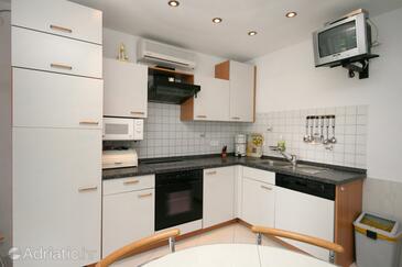 Ferienwohnungen mit Parkplatz Dramalj, Crikvenica - 5534