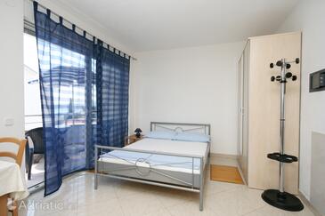 Apartments with parking space Dramalj, Crikvenica - 5534