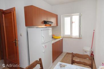 Ferienwohnungen mit Parkplatz Povile, Novi Vinodolski - 5539