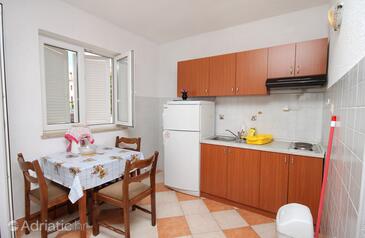 Ferienwohnungen mit Parkplatz Povile, Novi Vinodolski - 5539