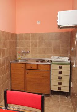 Appartements et chambres avec parking Novi Vinodolski - 5545