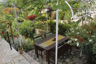 Appartements et chambres avec parking Novi Vinodolski - 5545