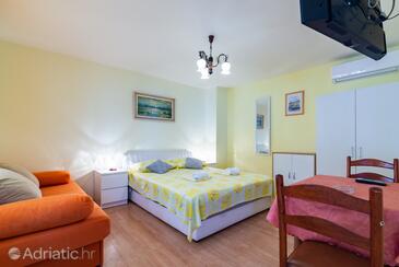Apartamentos junto al mar Selce, Crikvenica - 5550