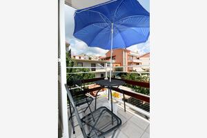 One bedroom apartment Crikvenica (A-5553-d)