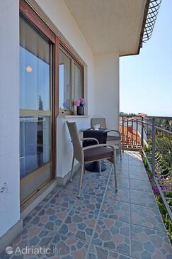 Apartments with WiFi Crikvenica - 5555