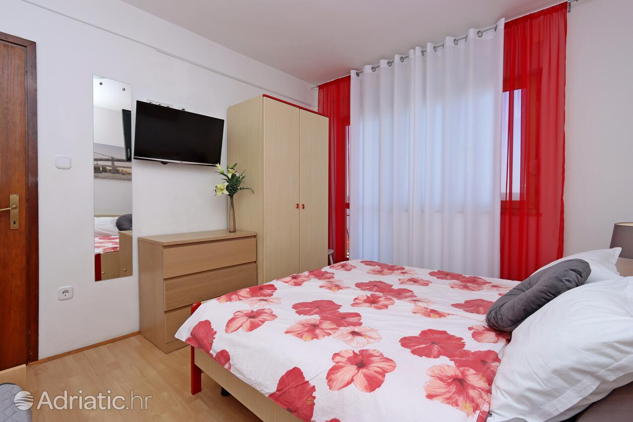 Apartments with WiFi Crikvenica - 5555