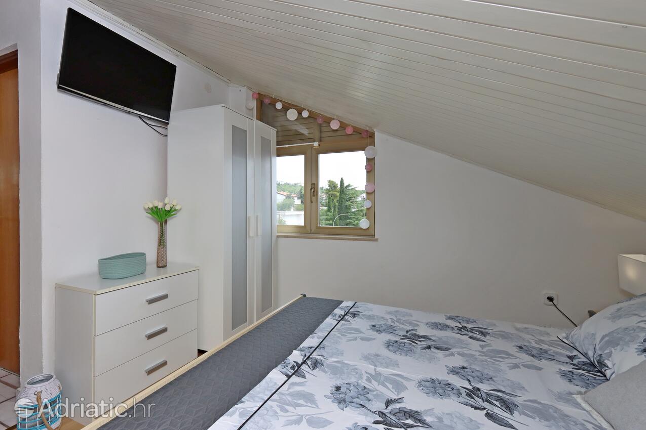 Apartments with WiFi Crikvenica - 5555