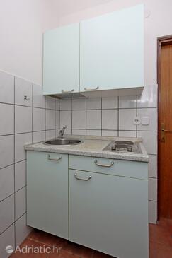 Apartments with WiFi Crikvenica - 5555