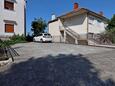 Crikvenica, Crikvenica, Автостоянка 5555 - Апартаменти з галькові пляжем.