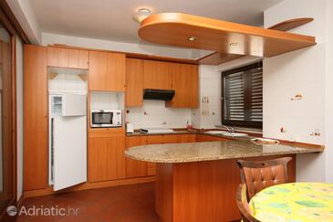 Apartments and rooms by the sea Crikvenica - 5556