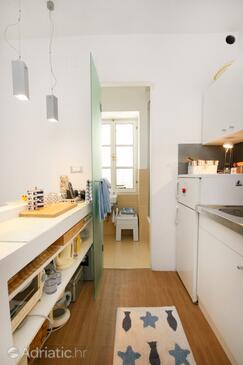 Apartmaji ob morju Punat, Krk - 5564