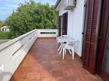 Ferienwohnungen mit Parkplatz Vantacici, Krk - 5566