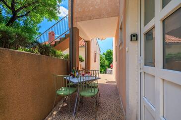 Apartments and rooms with parking space Senj - 5569