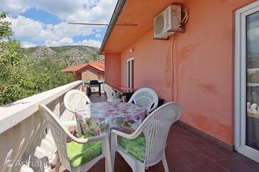 Apartmanok parkolóhellyel Senj - 5571
