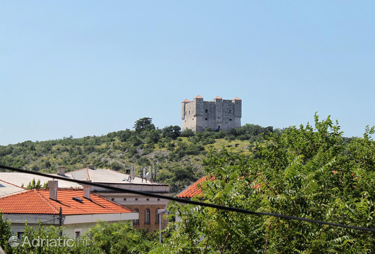A-5572-a - Magánszállás - Apartmanok parkolóhellyel Senj