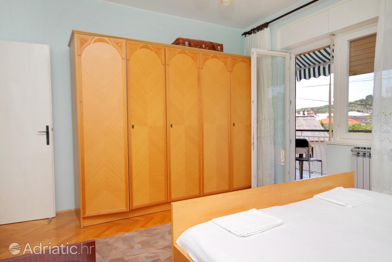 A-5572-a - Magánszállás - Apartmanok parkolóhellyel Senj