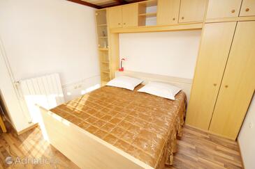 Ferienwohnungen am Meer Klenovica, Novi Vinodolski - 5580