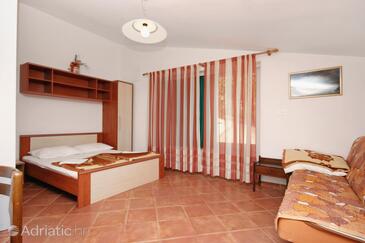 Apartments by the sea Dramalj, Crikvenica - 5586