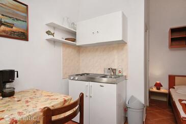 Apartments by the sea Dramalj, Crikvenica - 5586